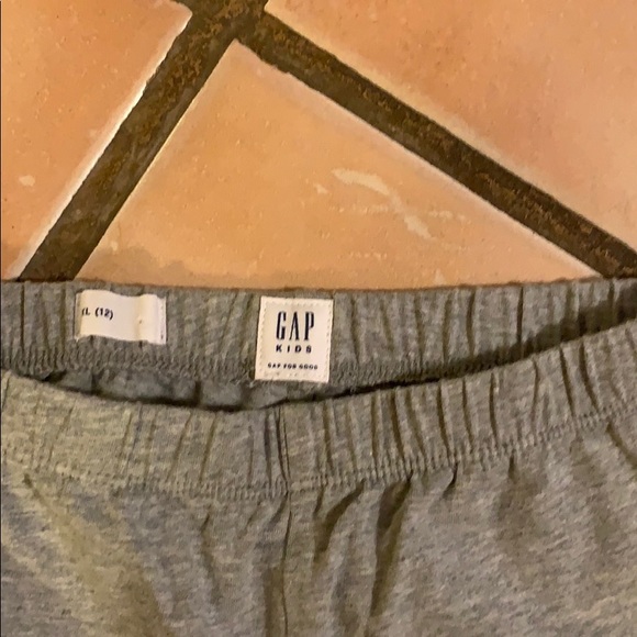 2 pairs of leggings - Pink XS & Gap  kids XL - Picture 5 of 5